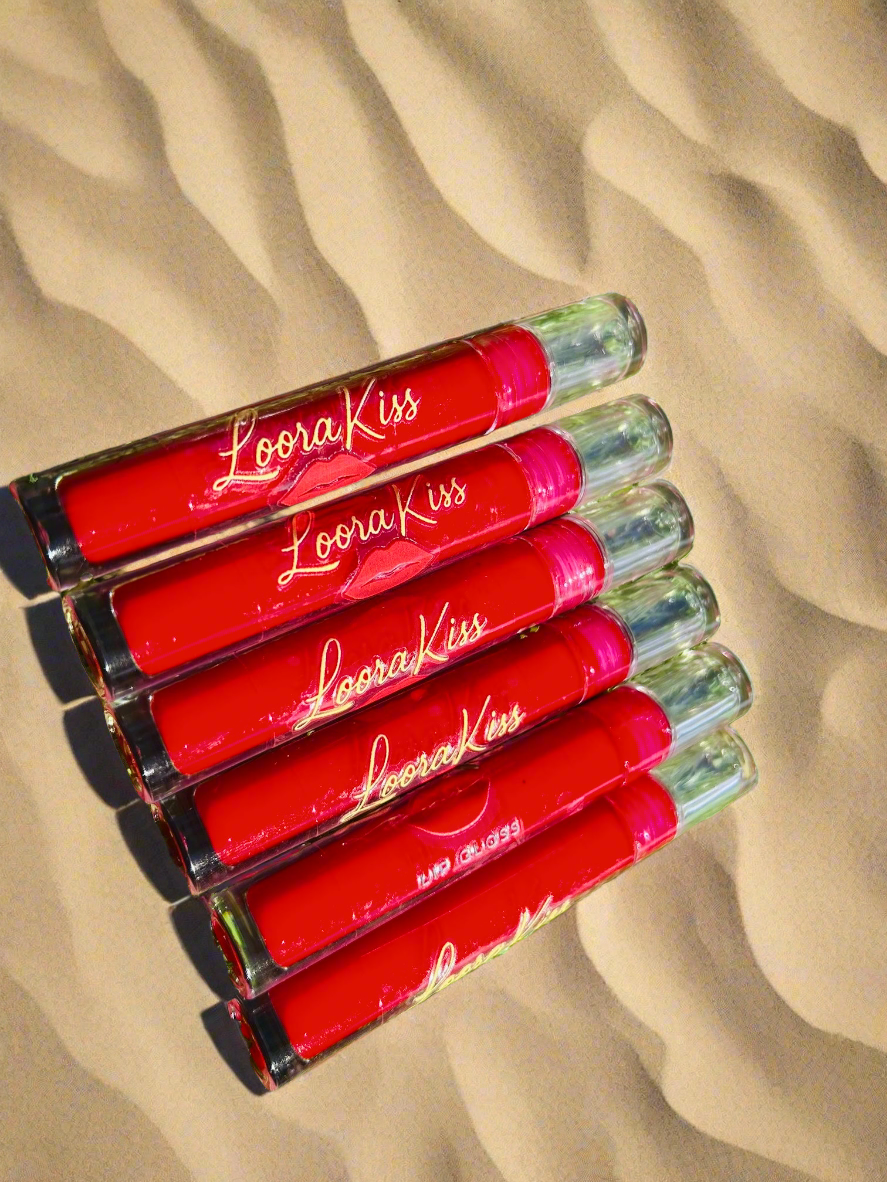 Loora Kiss lip gloss